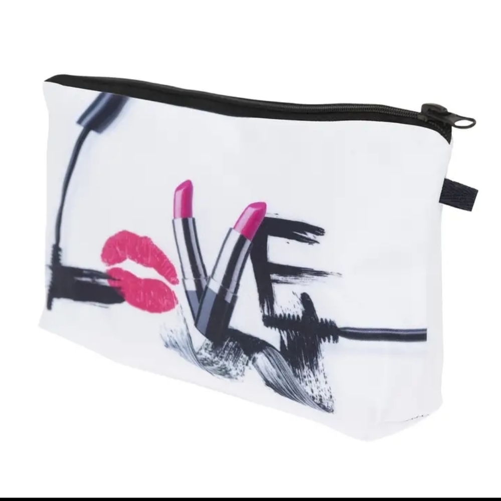 Love Make up Pouch